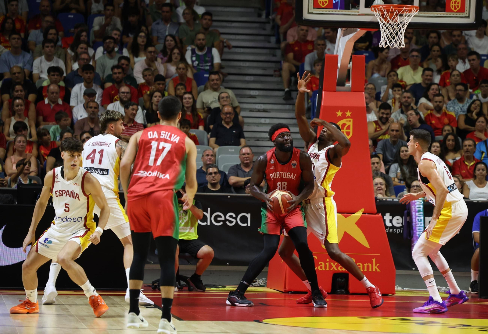 España-Portugal, preparación del Eurobásket en Málaga, en fotos