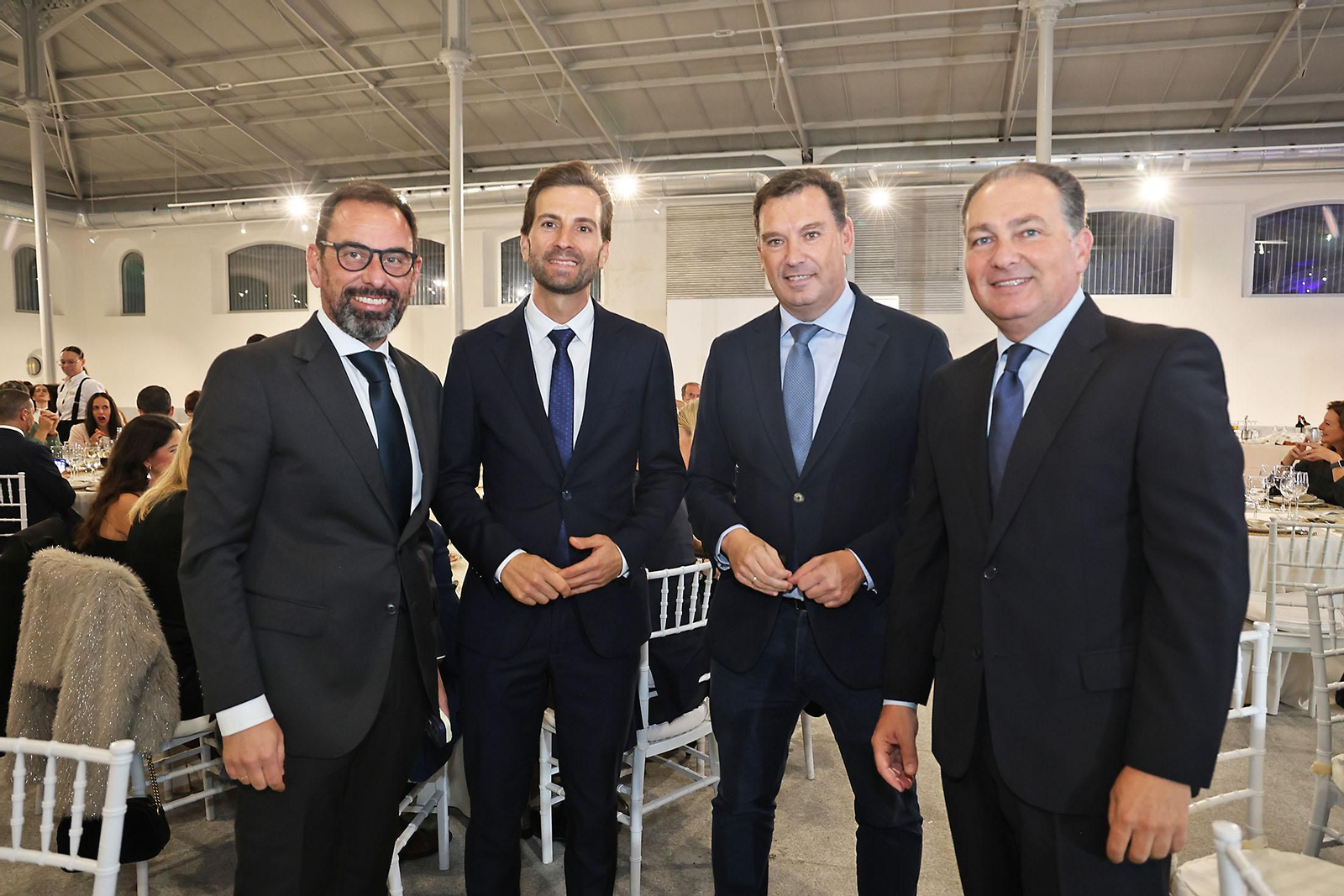 Imágenes de los invitados a la gala de los  37 premios Onubenses del Año