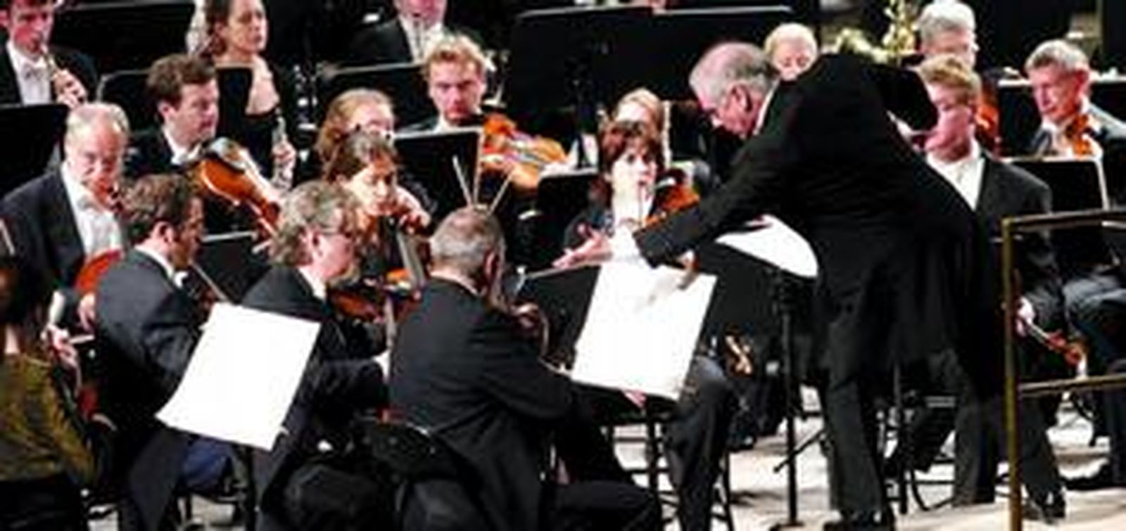 Daniel Barenboim, al frente de la Staatskapelle de Berlín, en una actuación en el pasado Festival Internacional de Música y Danza de Granada.
