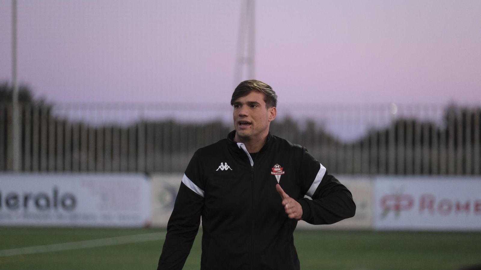 Pablo Hernández gesticula durante un momento del encuentro frente al Xerez Deportivo. Pablo Hernández gesticula durante un momento del encuentro frente al Xerez Deportivo.