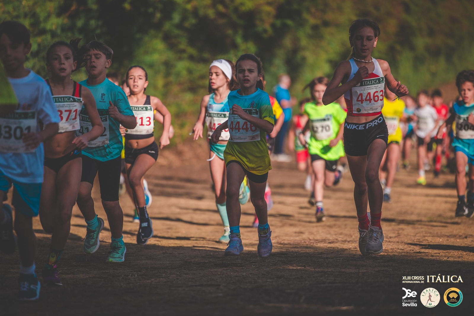 Búscate en las fotos del Cross de Itálica 2025 | 9