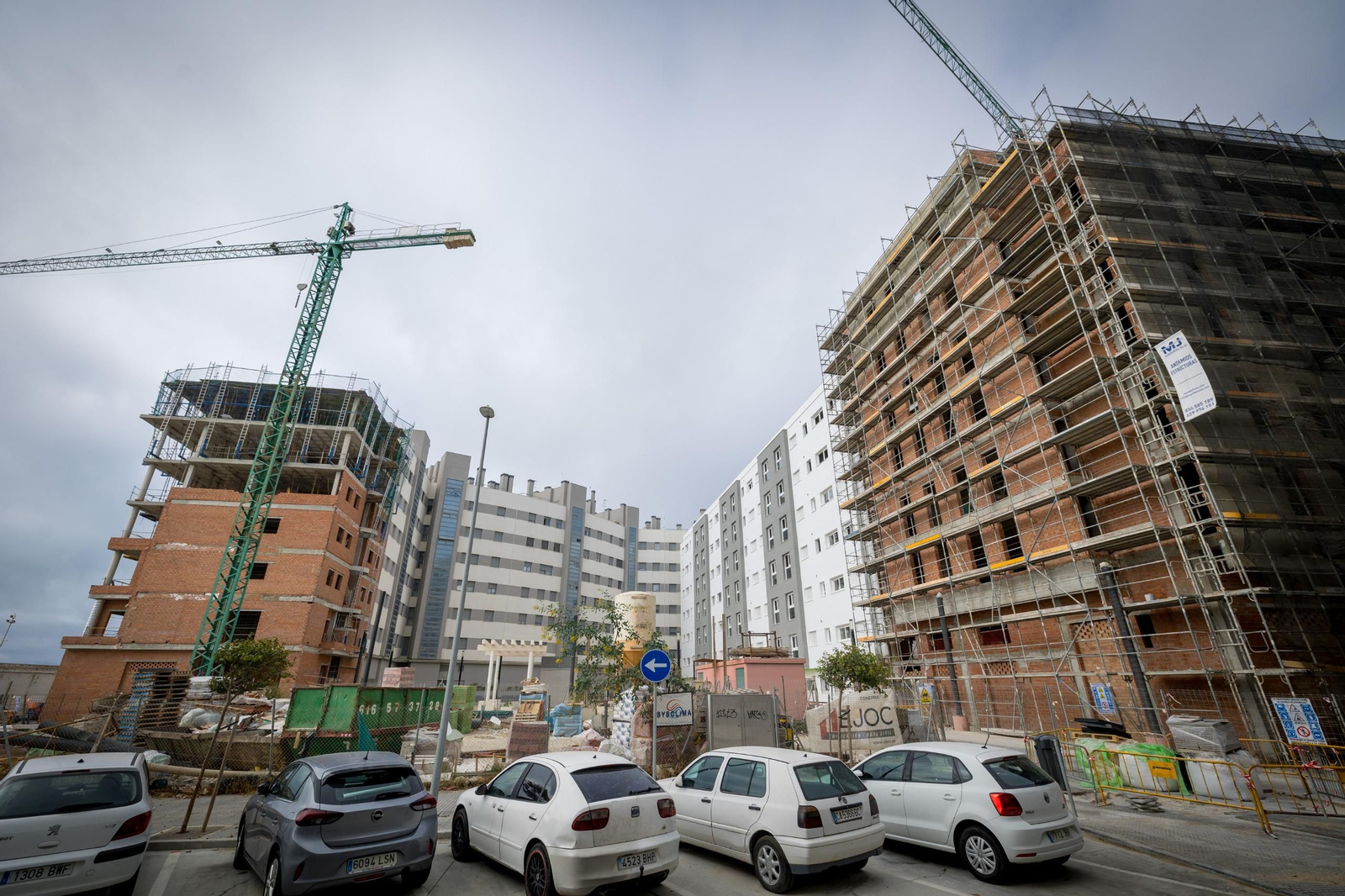 Las tres promociones por ahora en construcción en Los Chinchorros.