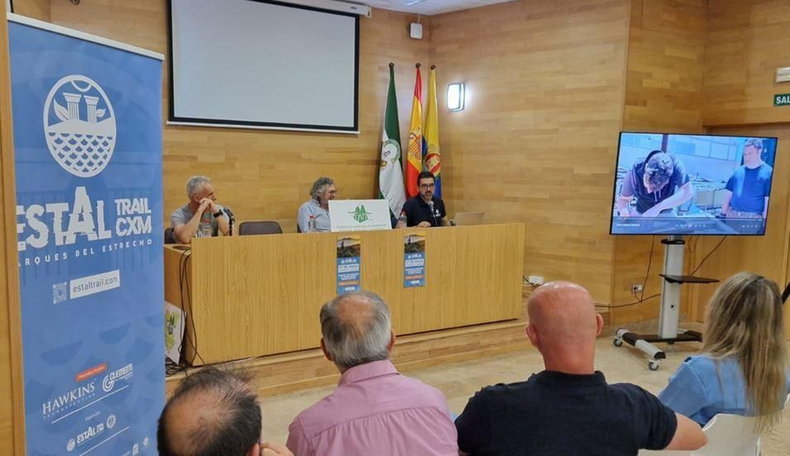 Un momento de la charla-coloquio de este viernes en Algeciras