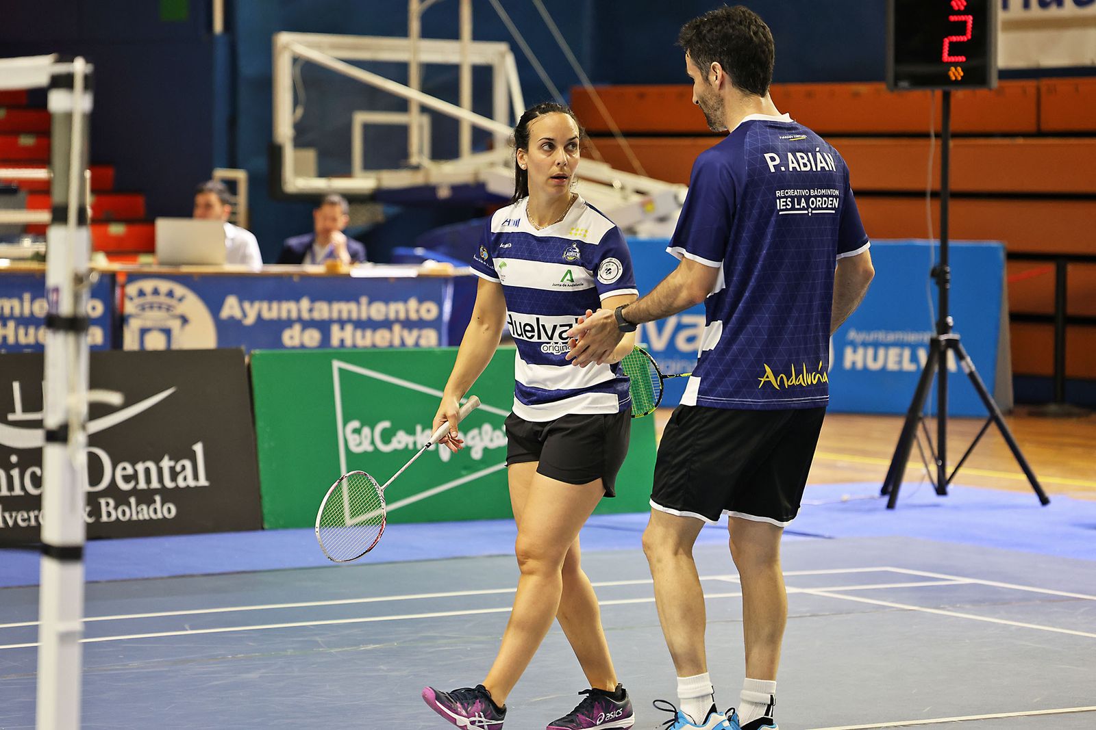 Imágenes de la final de liga de bádminton entre el IES La Orden y La RInconada