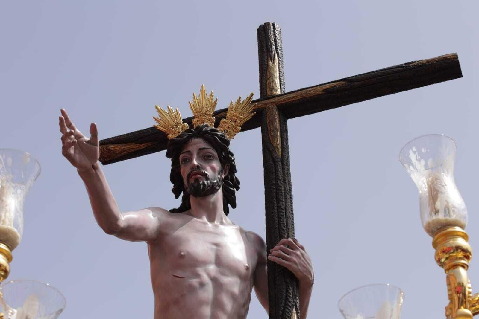 Imágenes de la procesión del Resucitado de la Semana Santa de San Fernando 2023