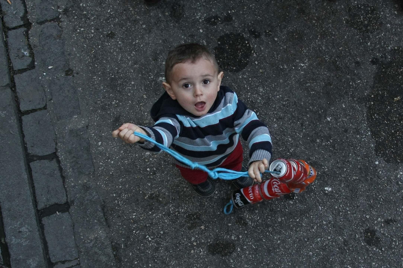 Arrastre de latas en Algeciras