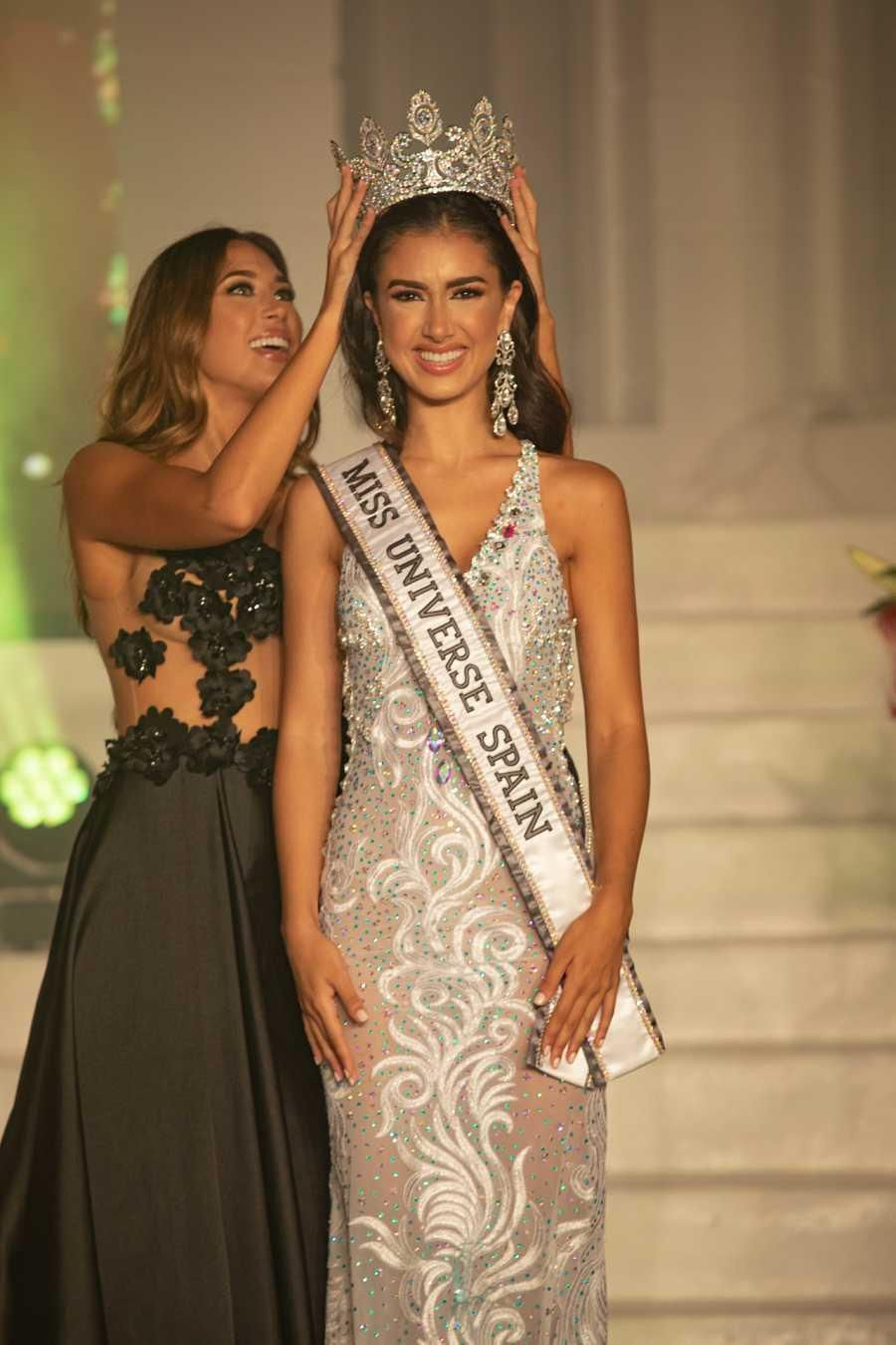 Sarah Loinaz es coronada Miss Universo España 2021