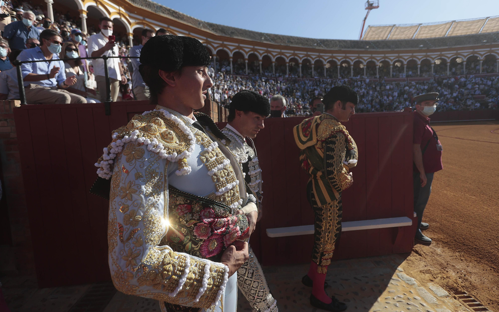 Las imágenes del primer festejo de San Miguel