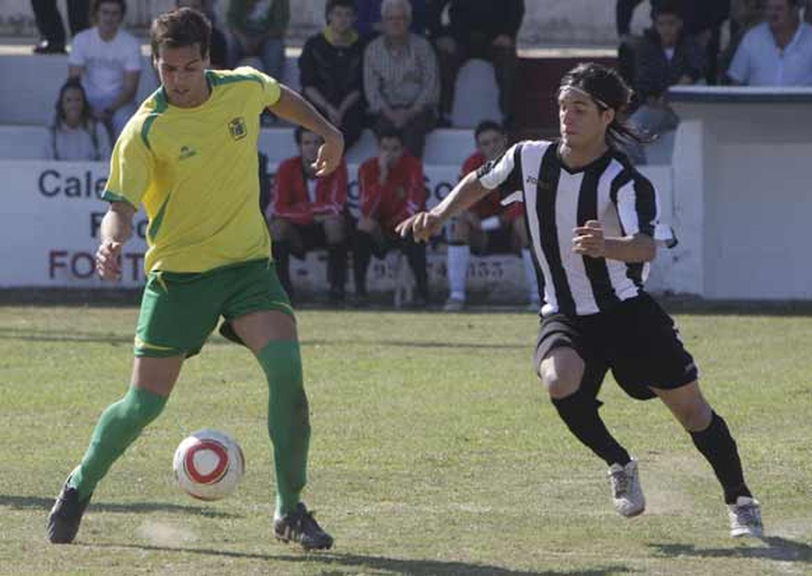 La Unión cae en Mairena en un duelo con pocas ocasiones para ambas partes

Foto: David de la Rosa (LOF)