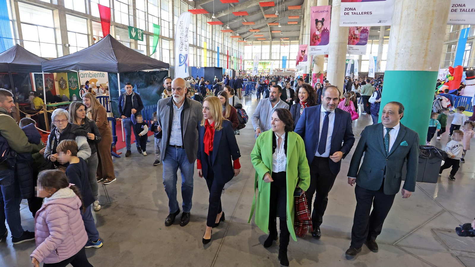 Imágenes del primer día de Juvelandia en Jerez