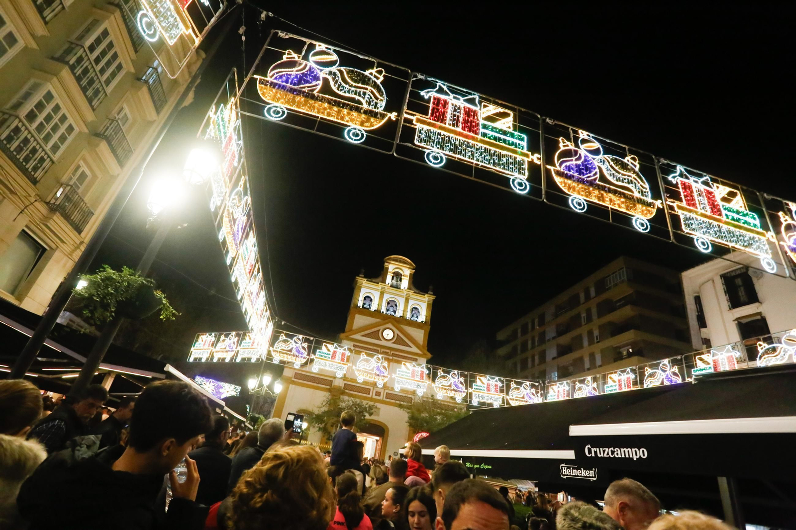 Las fotos del encendido del alumbrado navideño en La Línea Las fotos del encendido del alumbrado navideño en La Línea