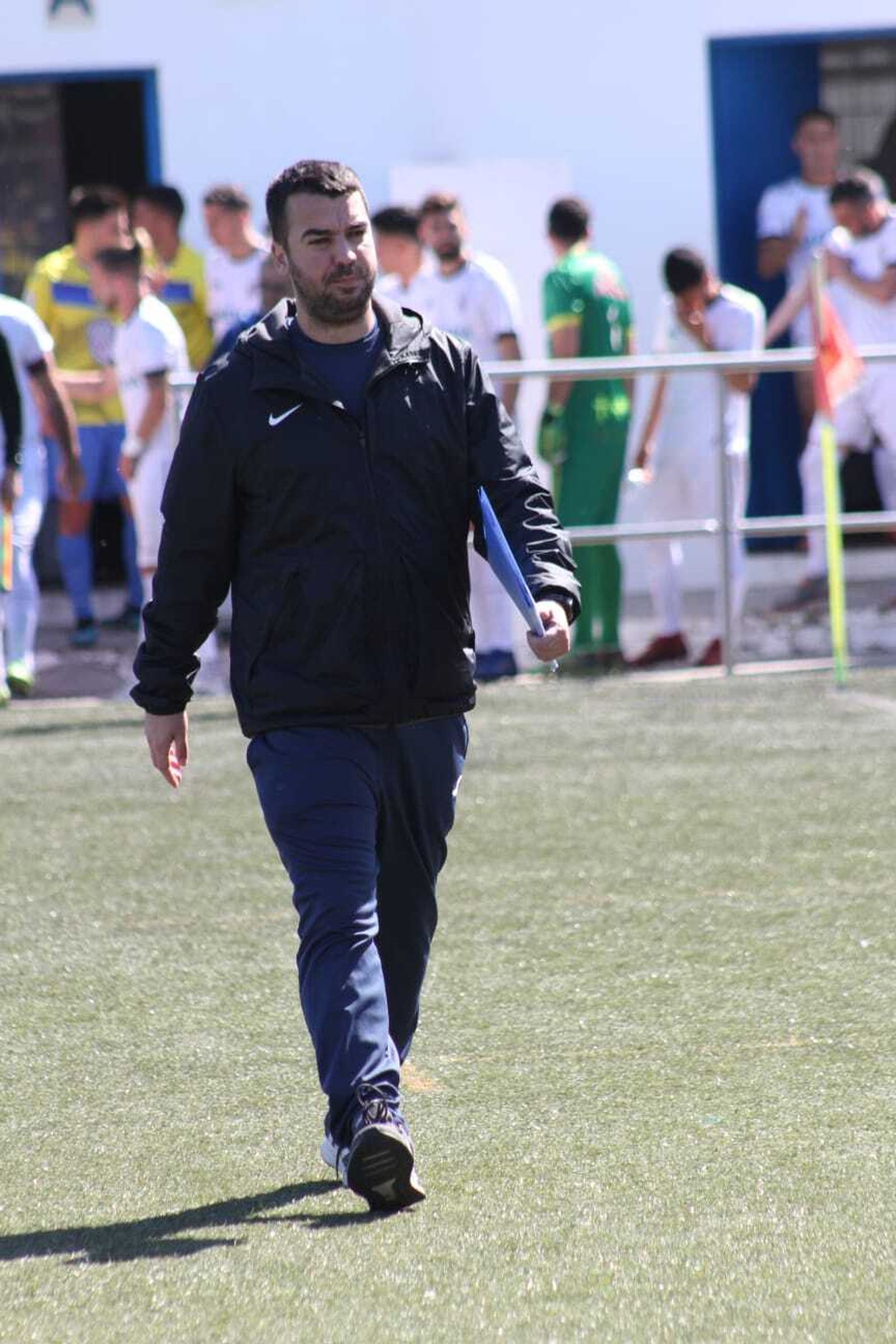 Lázaro Canto, técnico y director deportivo del Conil.
