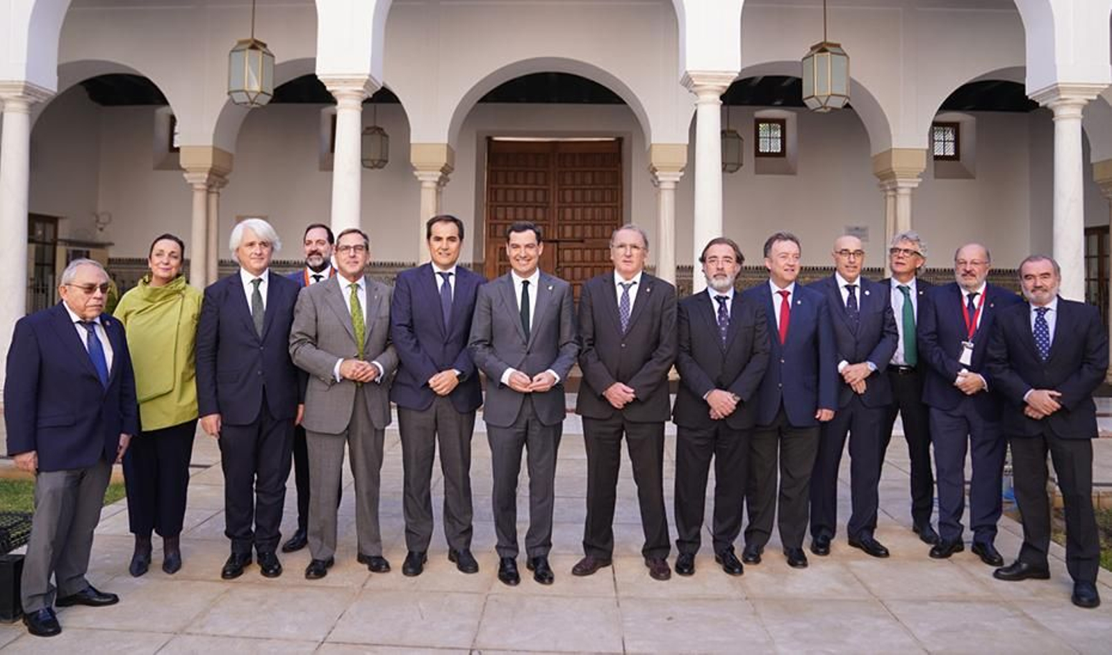 Reunión del Consejo Andaluz de Colegios de Abogados con el presidente de la Junta.