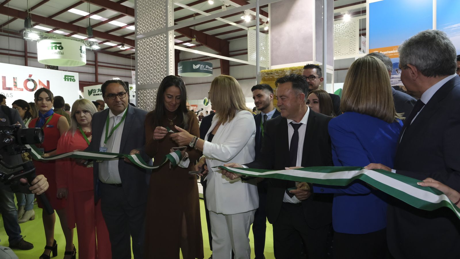 Imágenes del primer día de Expolevante Níjar.