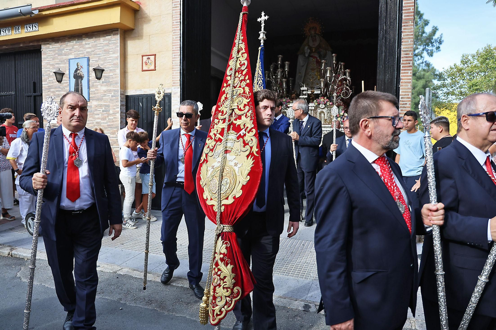 Traslado de Nuestra Señora de la Salud (9).JPG