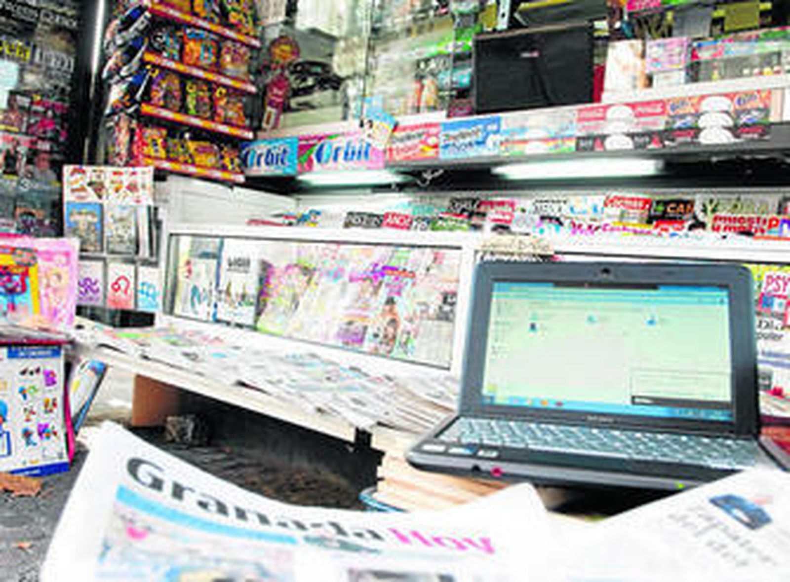 Los kioscos de Granada diversifican su oferta.