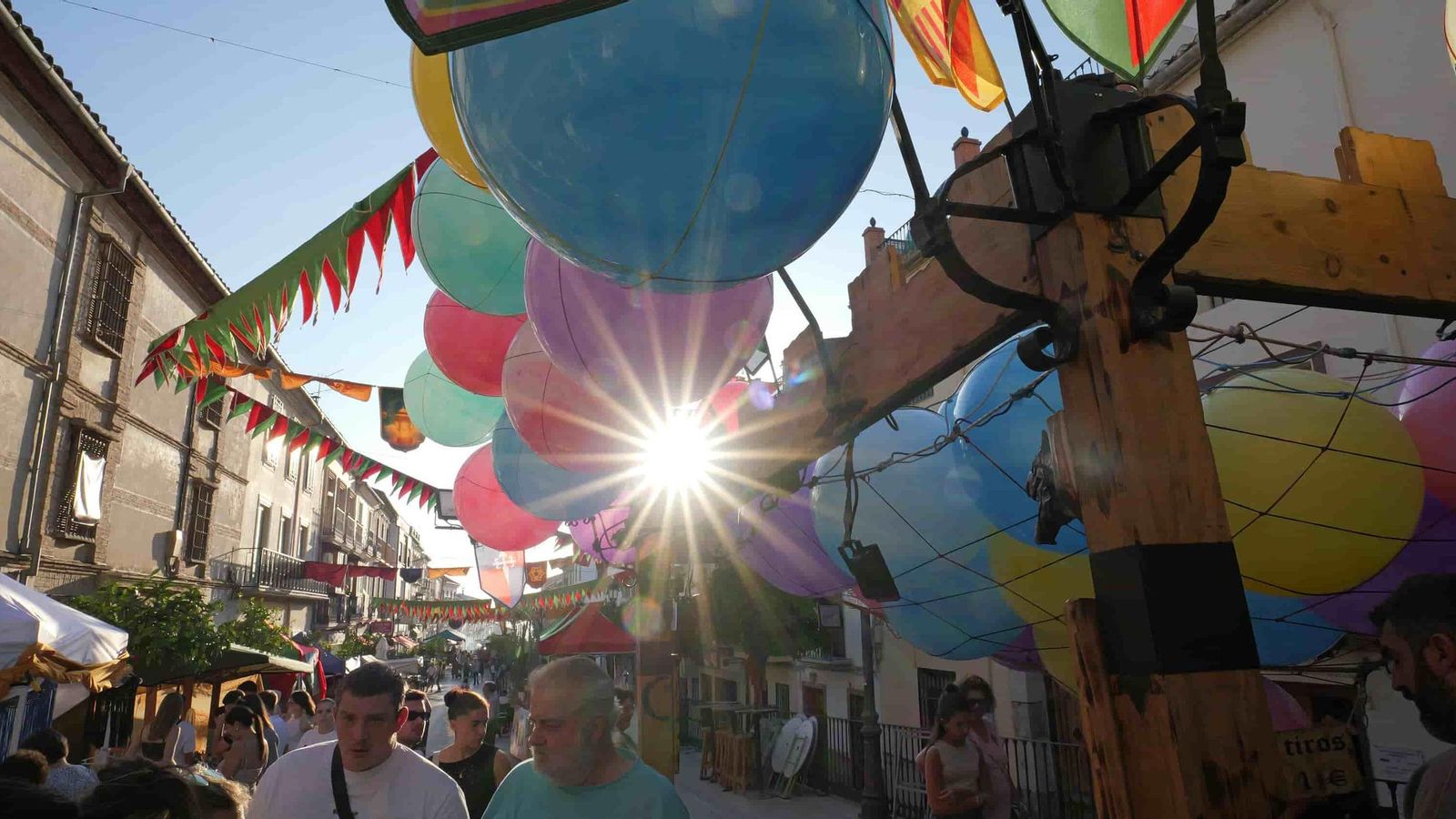 Las calles de Archidona engalanadas para la ocasión.