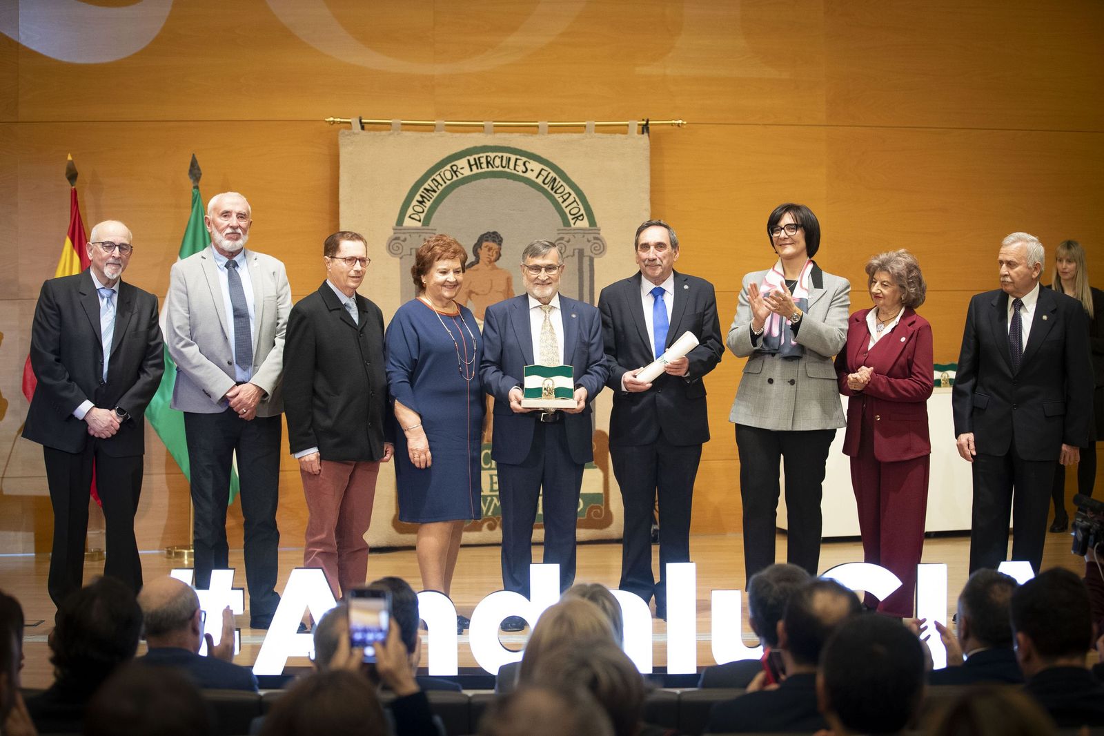 Así ha sido el acto de las banderas de Andalucía celebrado en Granada