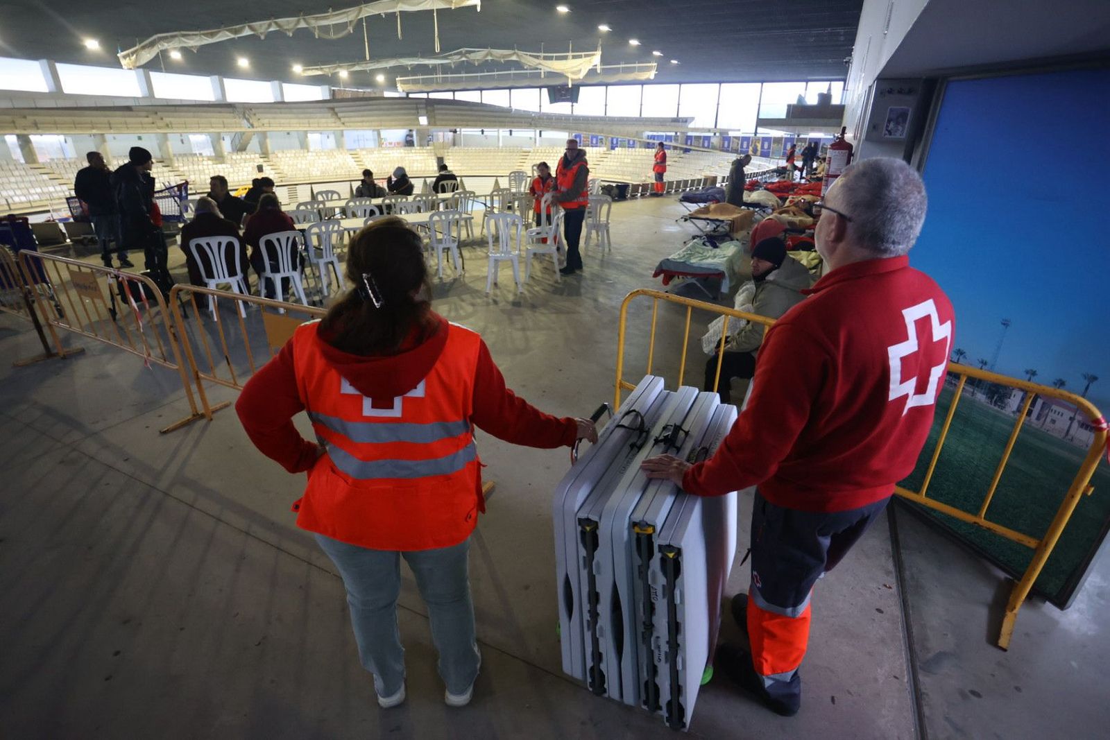 Dispositivo instalado en el Palacio de los Deportes de Chapín para los desalojados por la crecida del río.