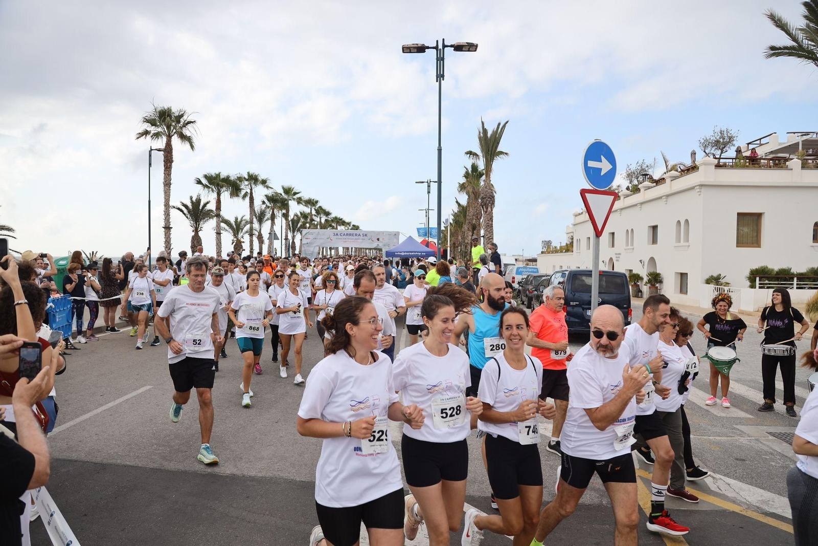 Las fotos de la 3ª carrera solidaria Memorial Vicente Granados en Málaga