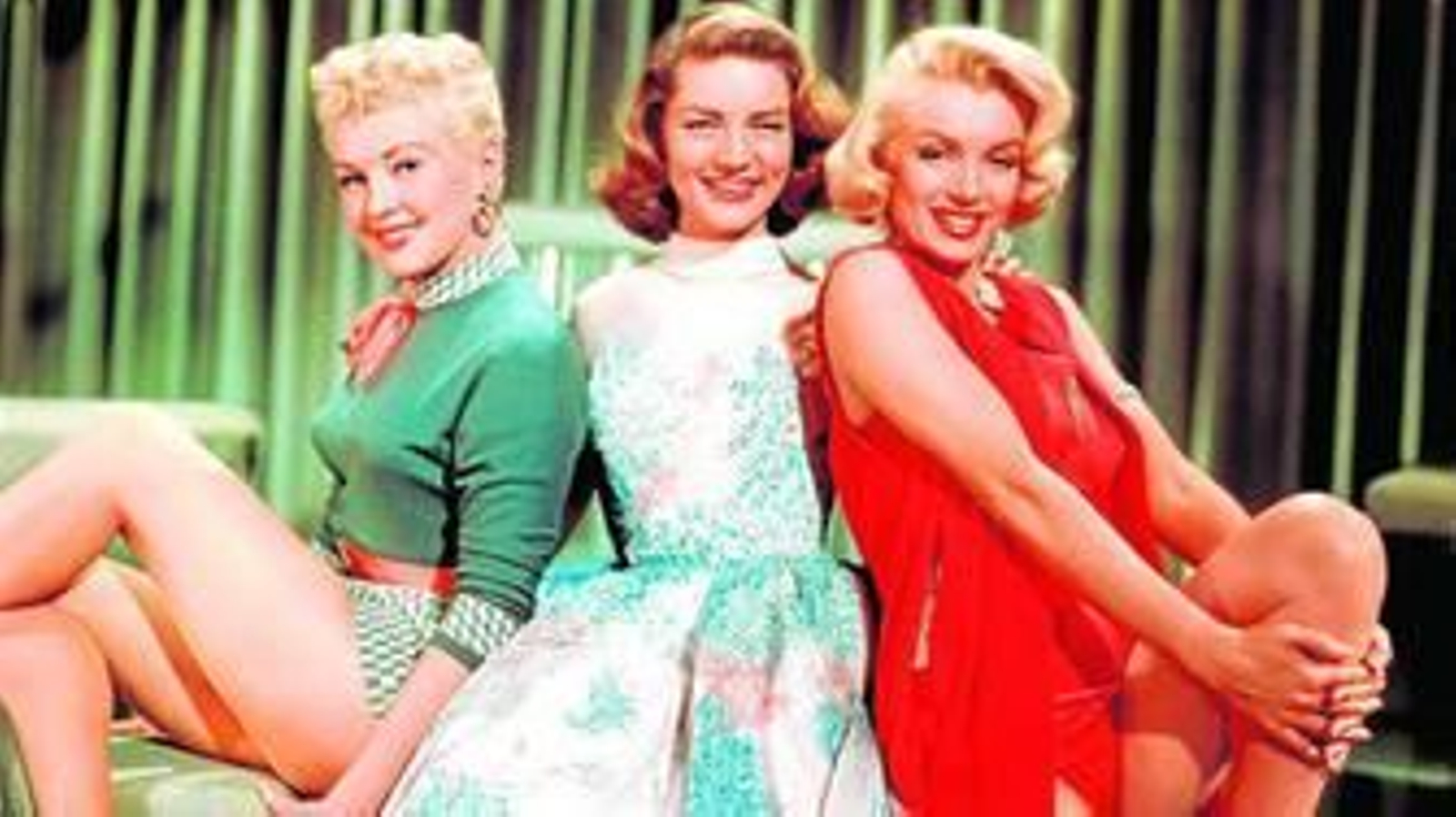 Acompañada de Betty Grable y Marilyn Monroe, en 'Cómo casarse con un millonario', una comedia dirigida por Jean Negulesco.