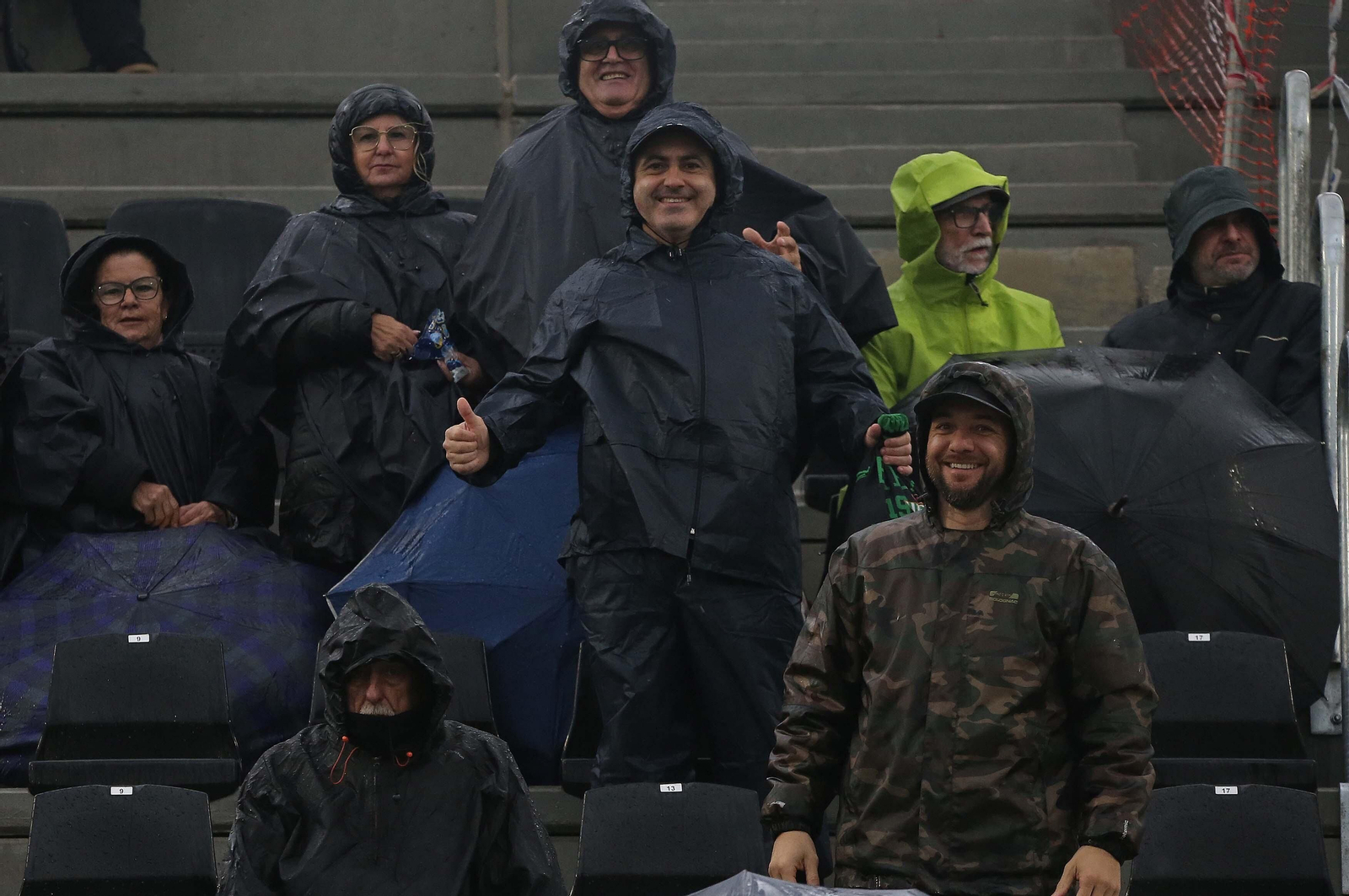 Búscate durante el Balona - Marbella en el Ciudad de La Línea