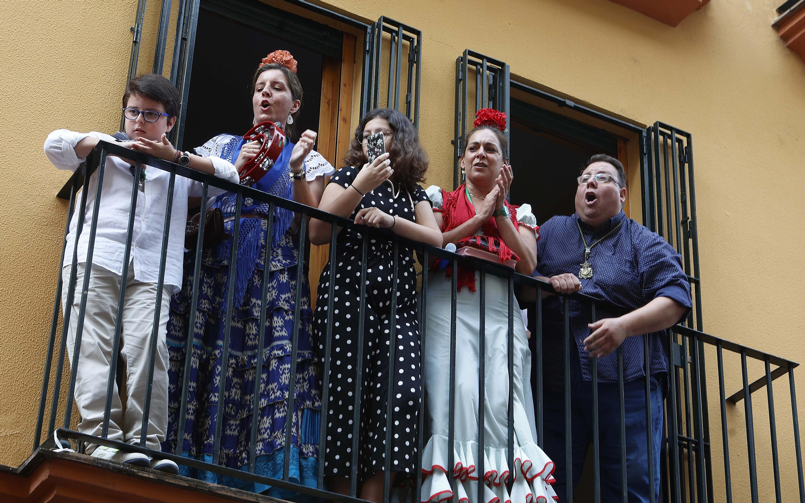 Imágenes de la salida de la hermandad del Rocio de Triana