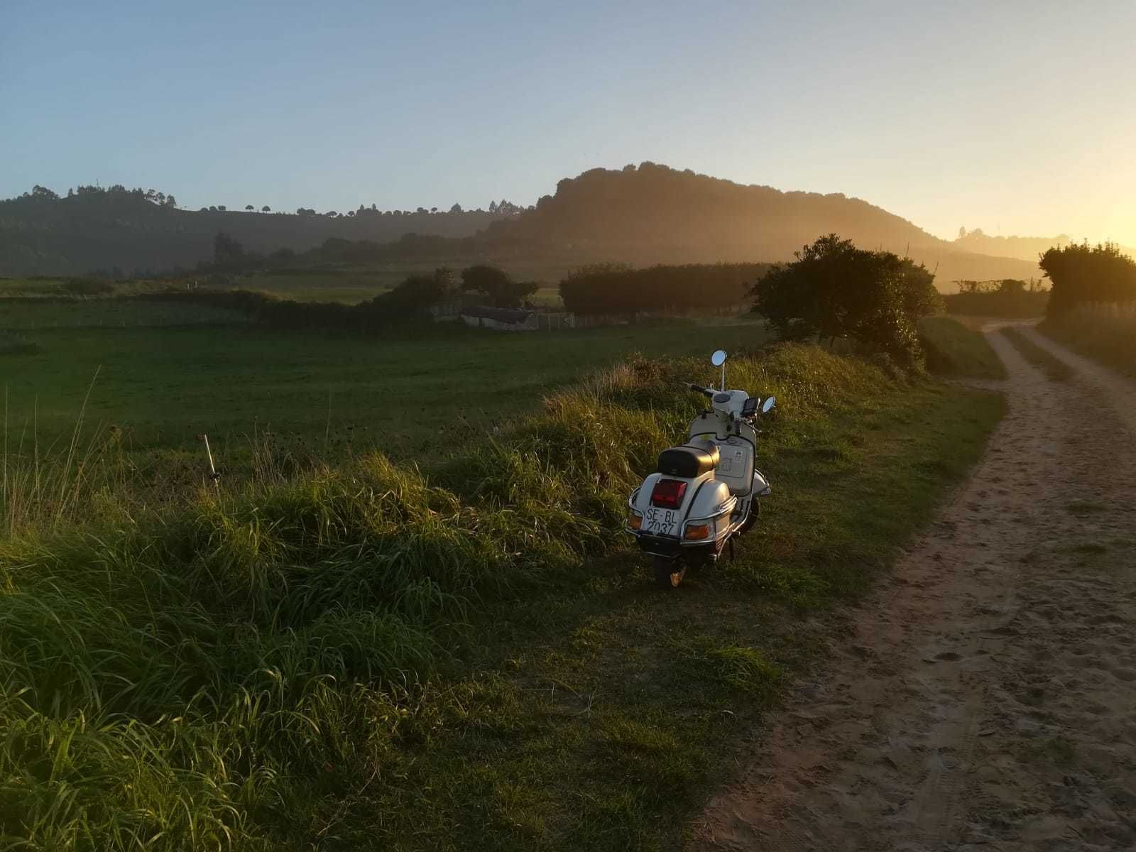 I Ruta  en Vespa por Andalucía El Avispero.