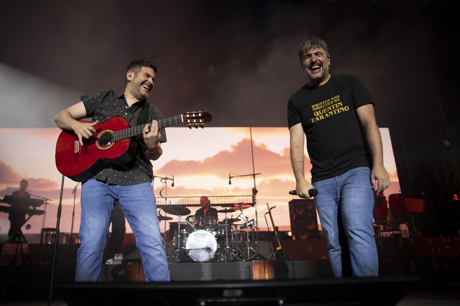 Estopa hace vibrar el ruedo de Granada: todas las imágenes