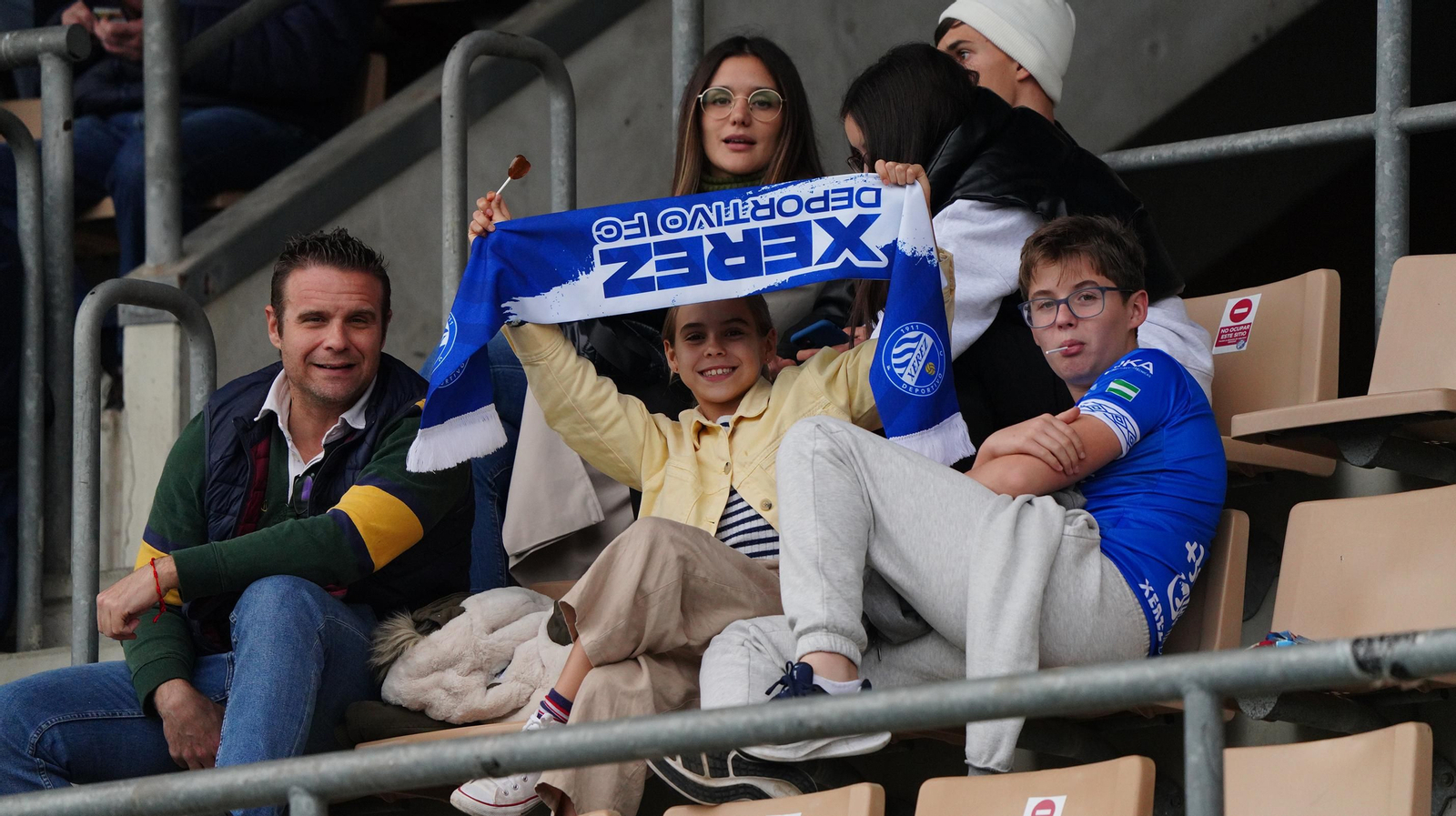Búscate en partido del Xerez DFC - Vélez