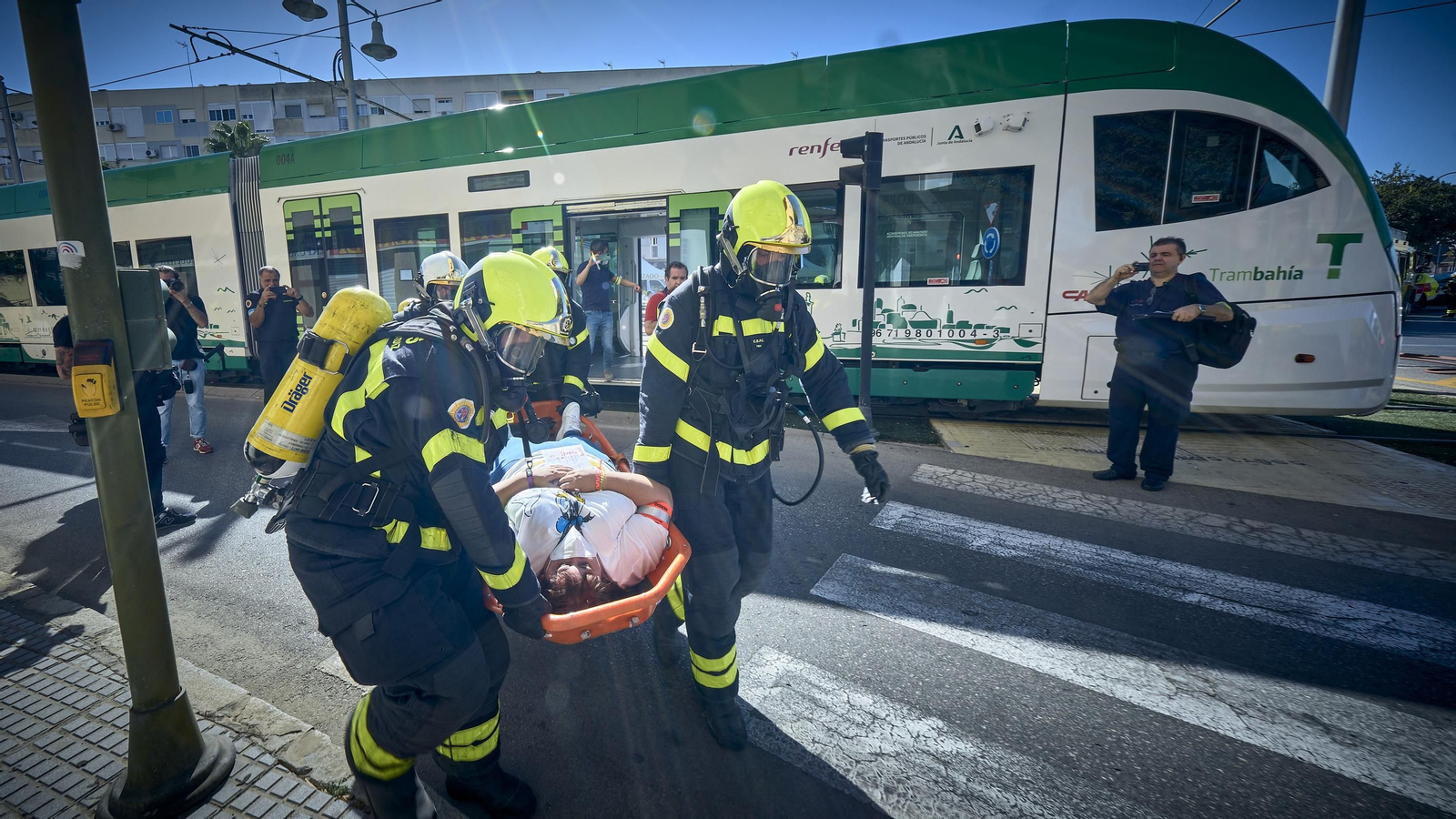 Simulacro de accidente del tranvía en San Fernando