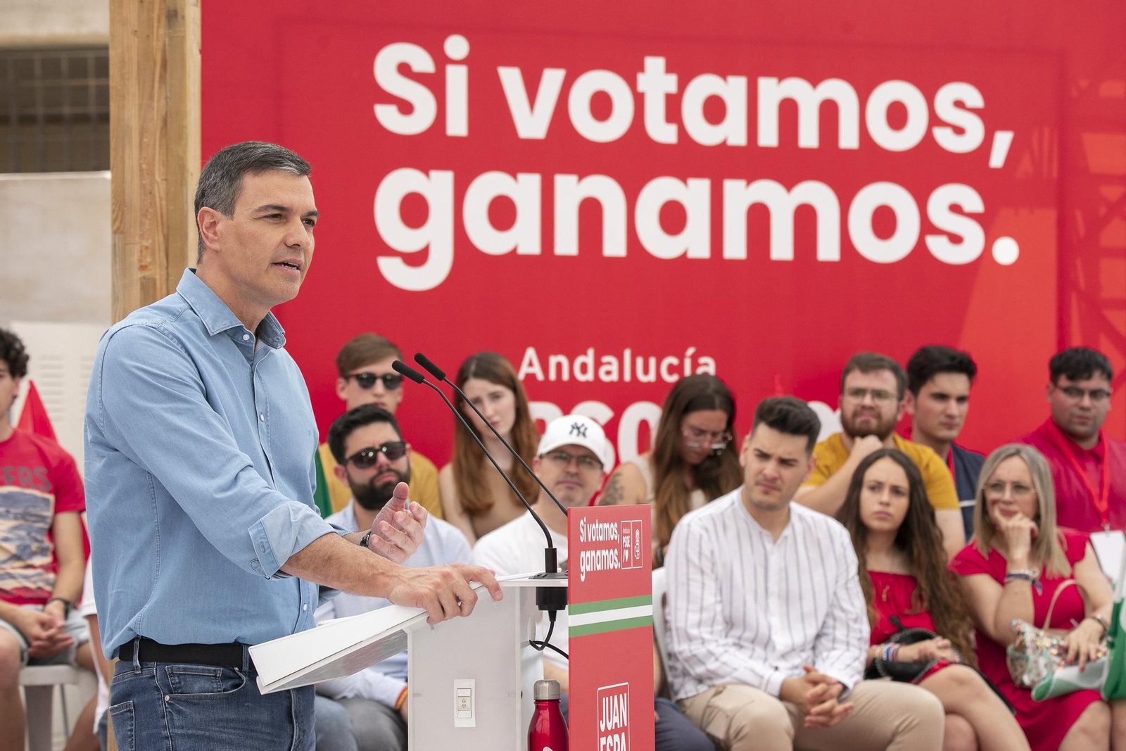 Así ha comenzado la campaña Juan Espadas con Pedro Sánchez, en Almería