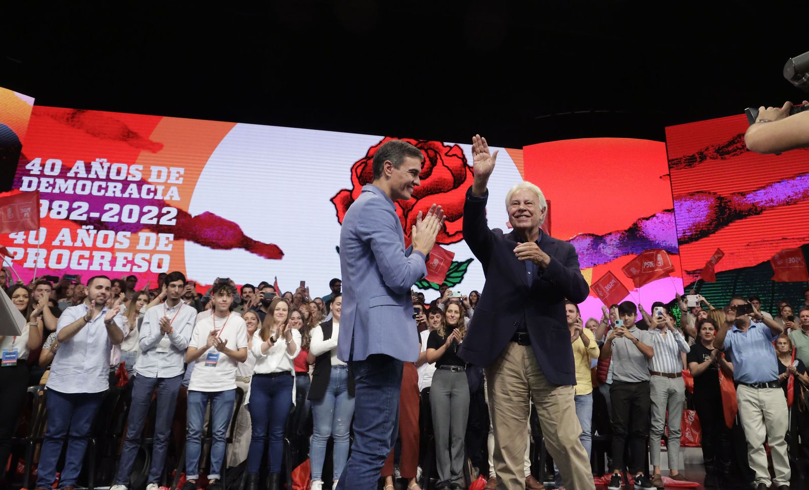 las imágenes del acto del PSOE en Sevilla