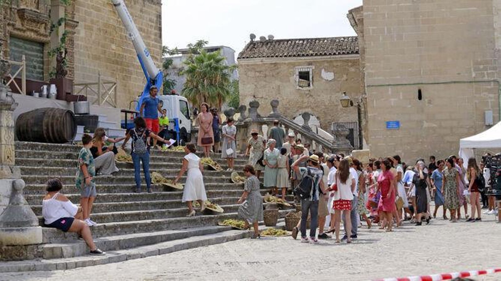 Rodaje 'El verano que vivimos' en la catedral de Jerez. Rodaje 'El verano que vivimos' en la catedral de Jerez.