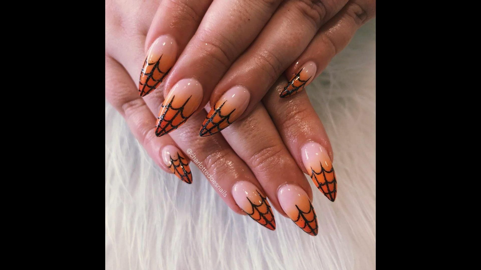 Diseño de @charlottedoesnails