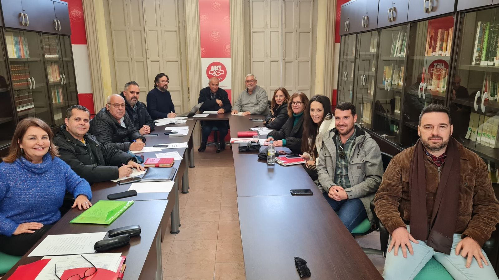 Un momento de la reunión de las seccionessindicales de la sanidad pública