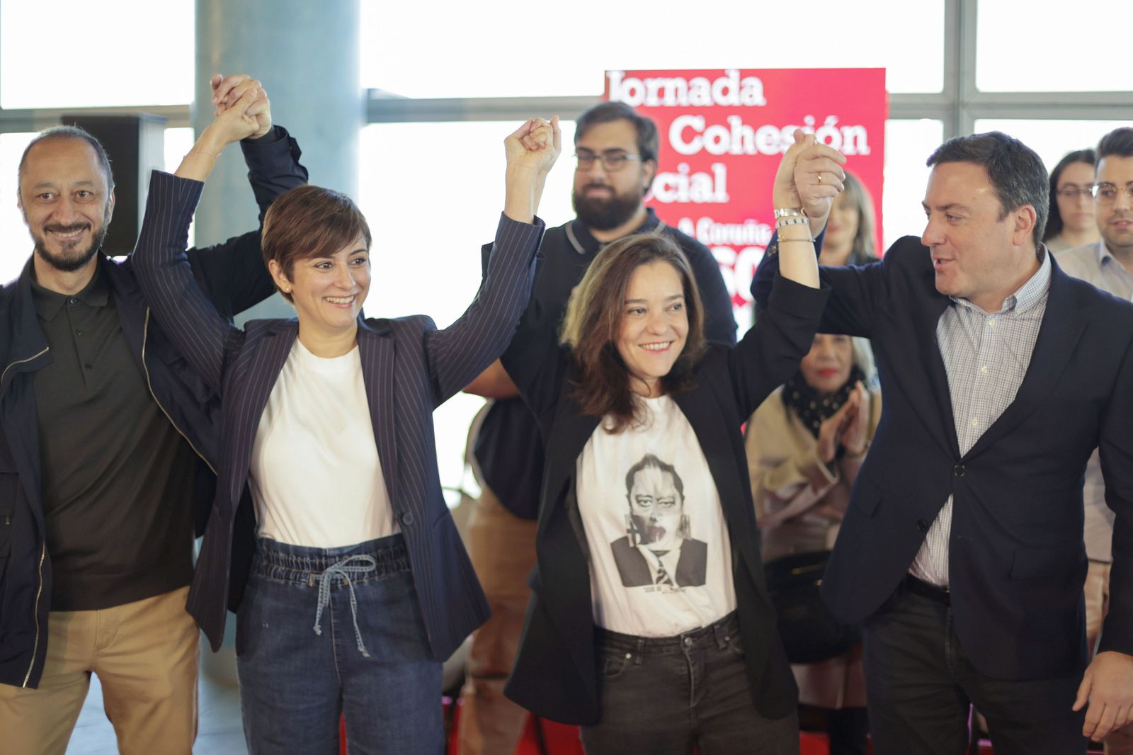 Gómez de Celis, Rodríguez, a la alcaldesa de La Coruña, Inés Rey, y el secretario general del PSdeG, Valentín González.