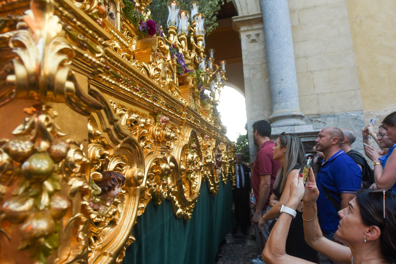 La procesión extraordinaria del Señor del Huerto en Córdoba