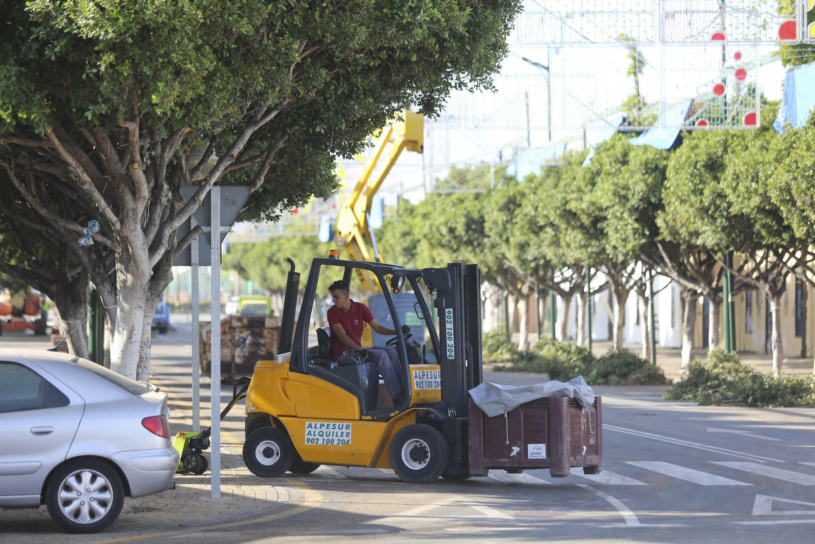 Las fotos de los preparativos para la Feria de Málaga 2019