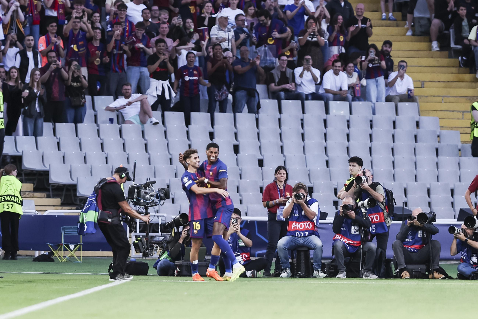 Las fotos del Barcelona-Olympiacos