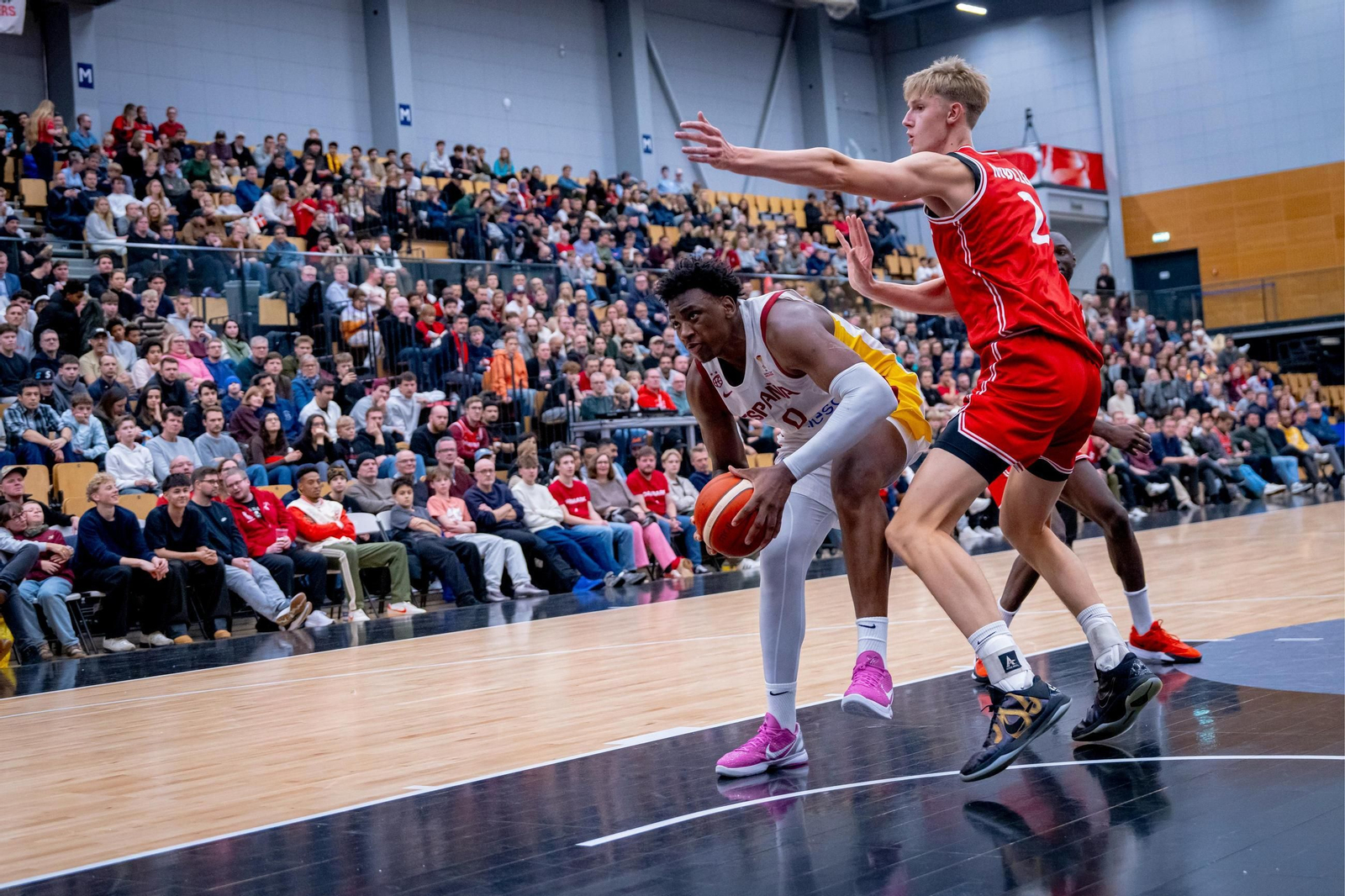 Las mejores fotos del Dinamarca-España de baloncesto