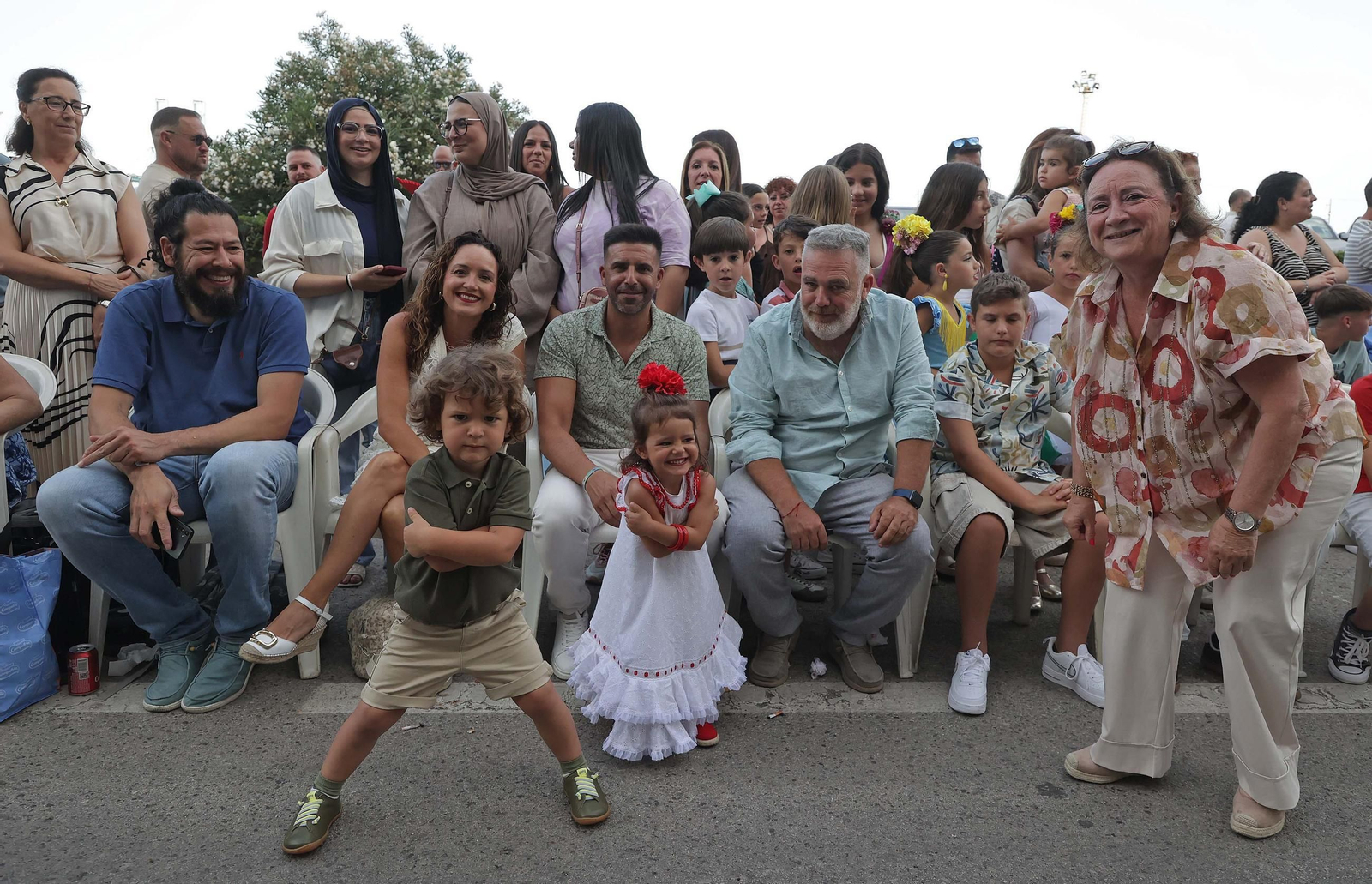 Búscate en las fotos de la cabalgata de la Feria Real de Algeciras 2025