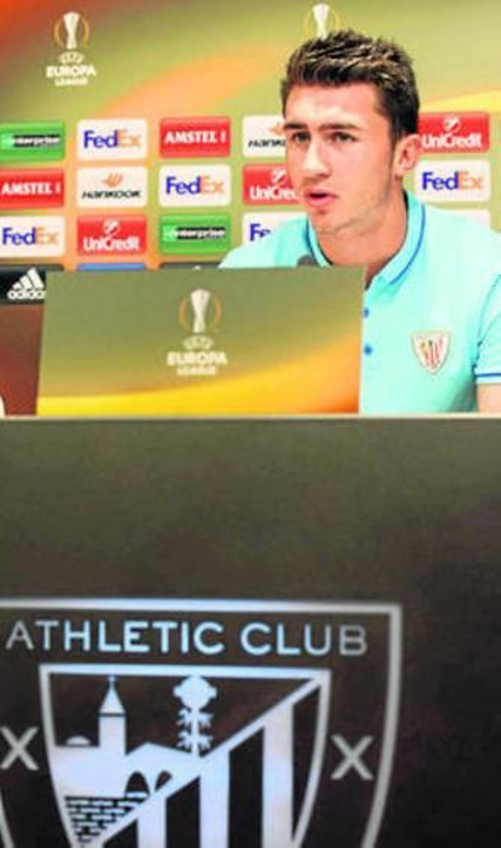 El defensa Laporte, en la rueda de prensa oficial.