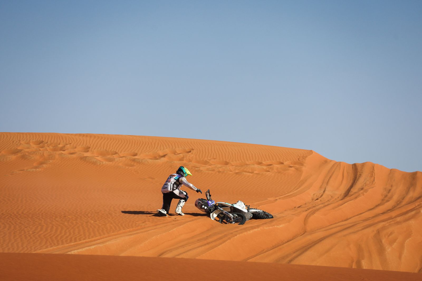Las espectaculares imágenes del Dakar por las dunas