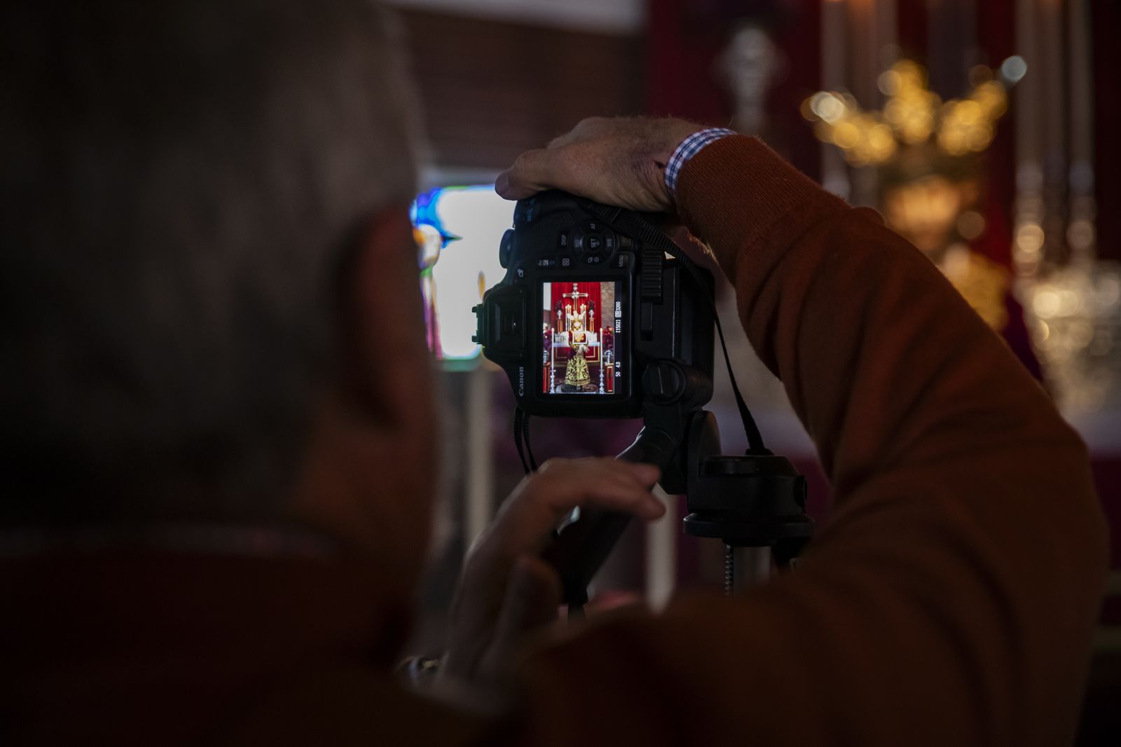 Las imágenes de los besapiés y besamanos del Segundo Domingo de Cuaresma en Jerez
