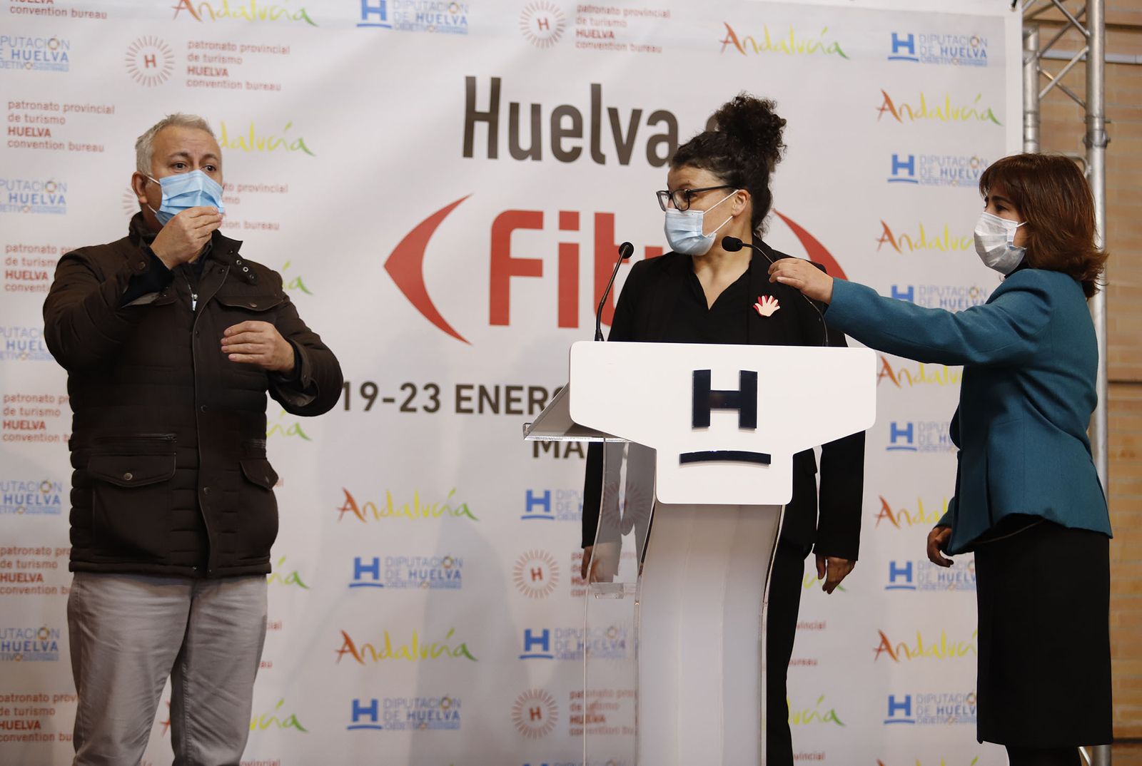 Imágenes de la presentación "Huelva en Fitur" en el foro Iberoamericano de la Rábida