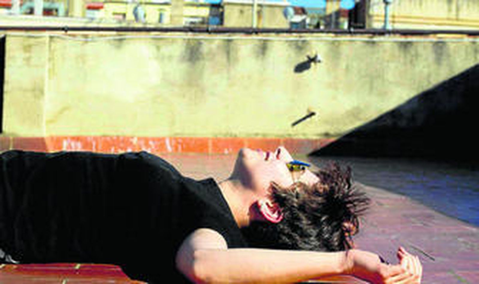 La escritora asegura que "no quiso provocar equívocos" y que lo ocurrido le ha sorprendido.