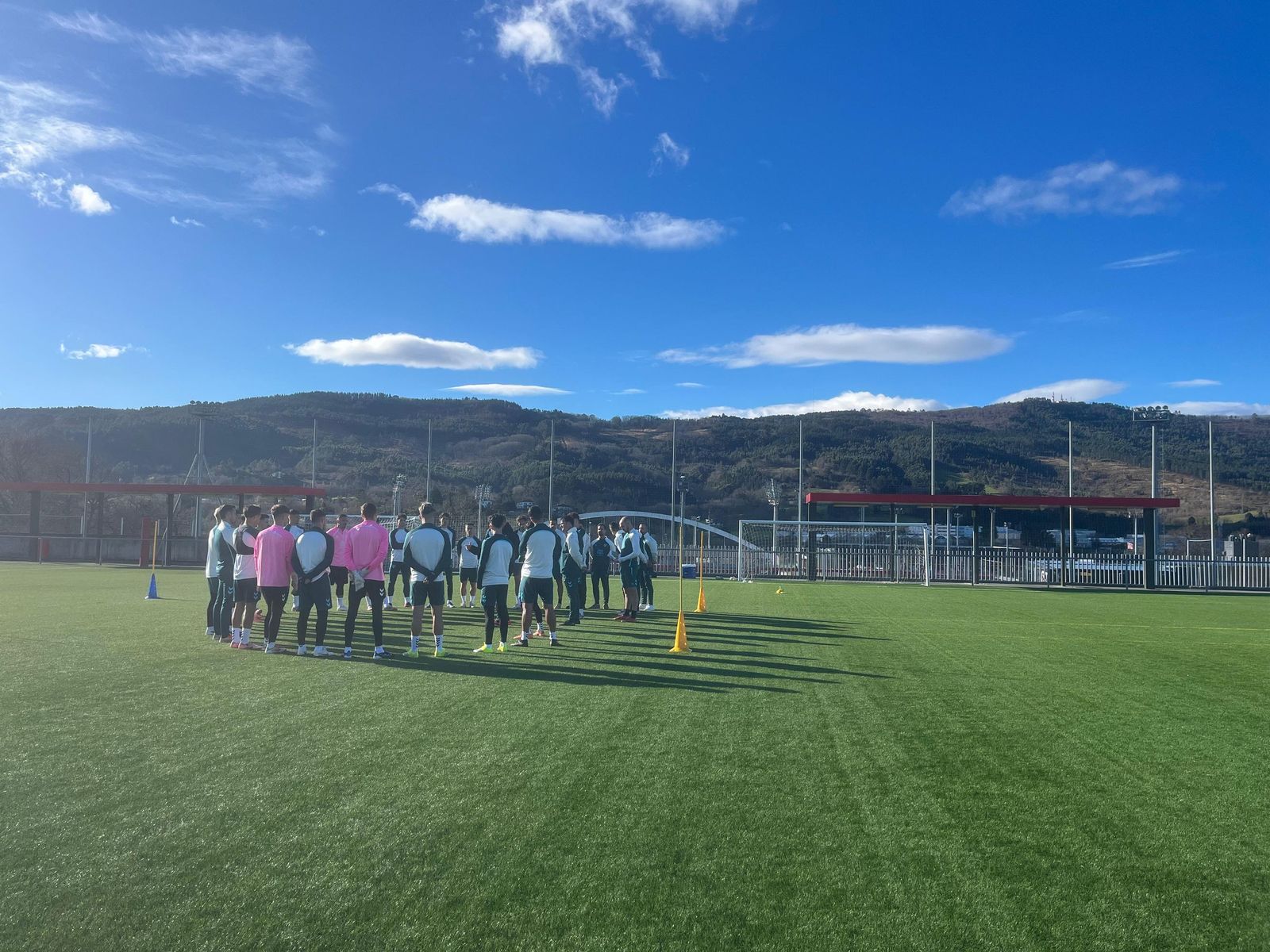 El Málaga CF se recupera en Lezama