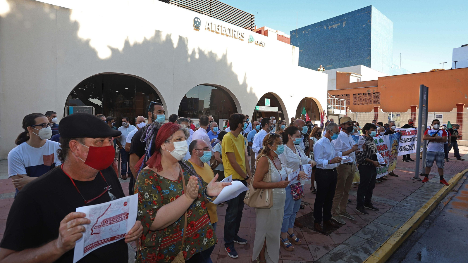 Concentración por el tren en Algeciras