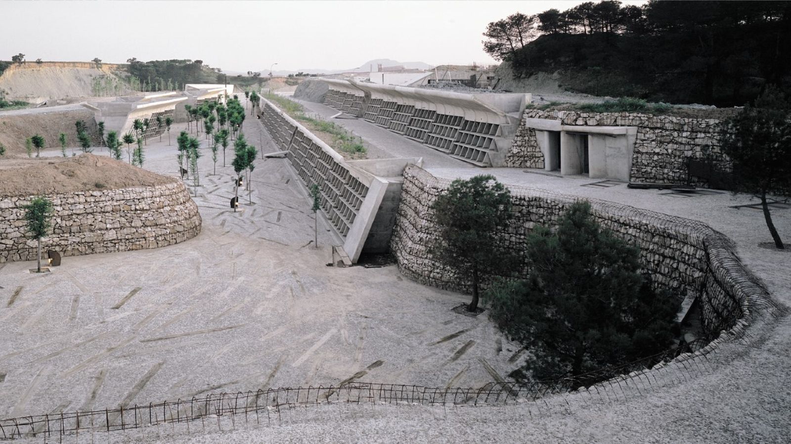 El Cementerio de Igualada, cuya maqueta forma parte de la colección de Arquitectura del MOMA de Nueva York.